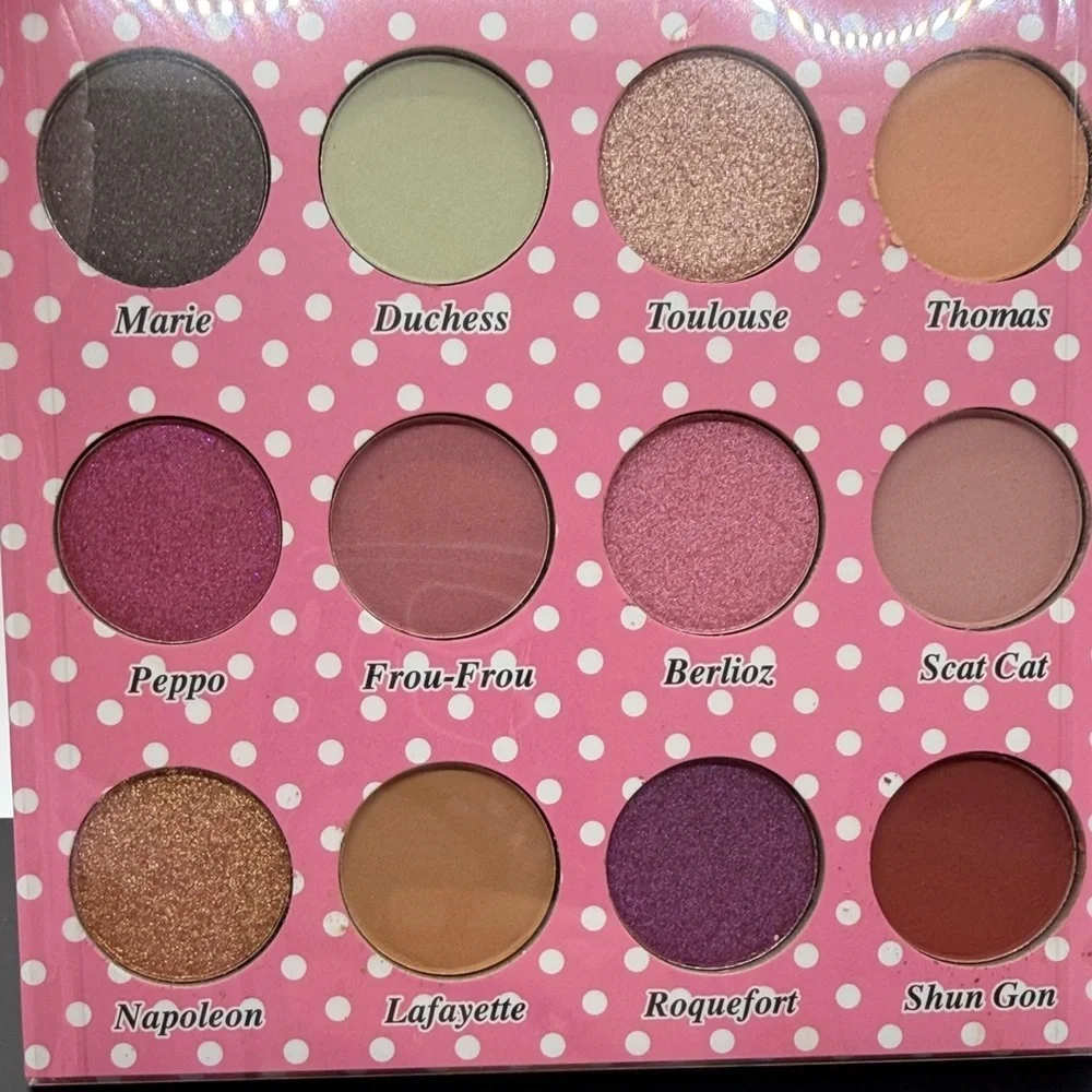 Disney Aristocats Eyeshadow Palette - Pink and White